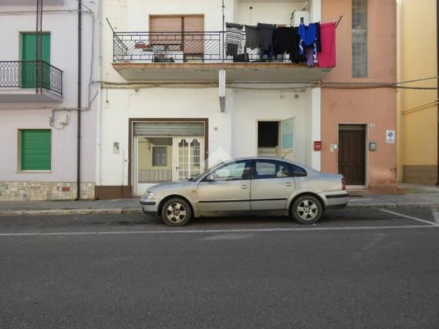 Locale Commerciale in affitto a Policoro, Basilicata