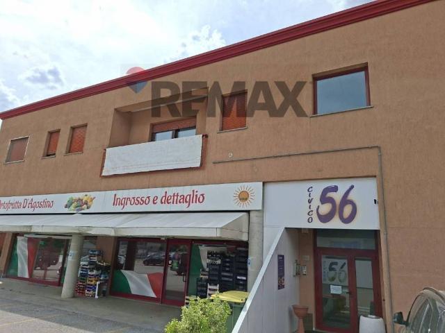 Locale Commerciale in affitto a Ponte nelle Alpi, Ponte Nelle Alpi