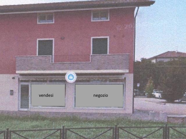 Locale Commerciale in affitto a Ponte San Nicolò, Veneto