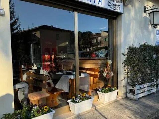 Locale Commerciale in affitto a Poppi, Toscana