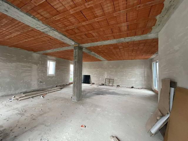 Locale Commerciale in affitto a Contarina, Porto Viro