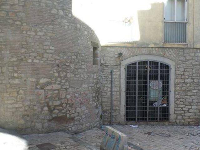 Locale Commerciale in affitto a Santa Maria, Potenza