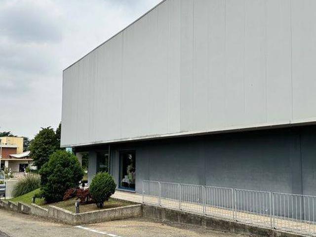 Locale Commerciale in affitto a Piemonte, Alessandria