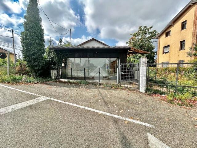 Locale Commerciale in affitto a Piemonte, Alessandria