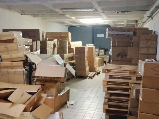Locale Commerciale in affitto a Antiniana, Pozzuoli