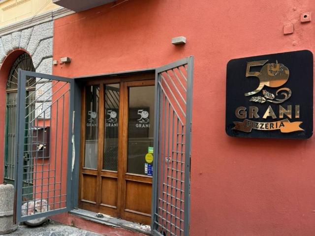 Locale Commerciale in affitto a Rione Ortodonico, Pozzuoli