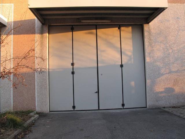 Locale Commerciale in affitto a Fontanelle, Prato