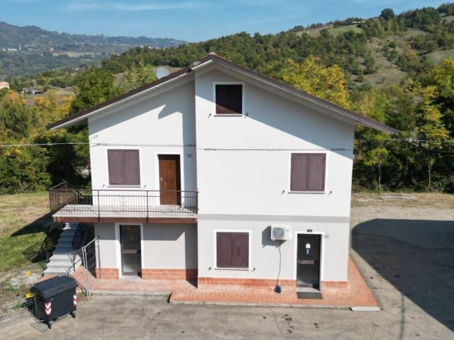 Locale Commerciale in affitto a Unione dei comuni del Distretto Ceramico, Prignano Sulla Secchia