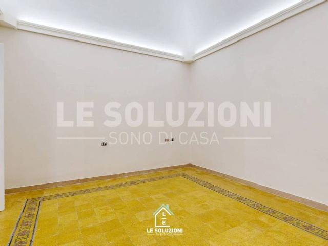 Locale Commerciale in affitto a Puglia, Bari