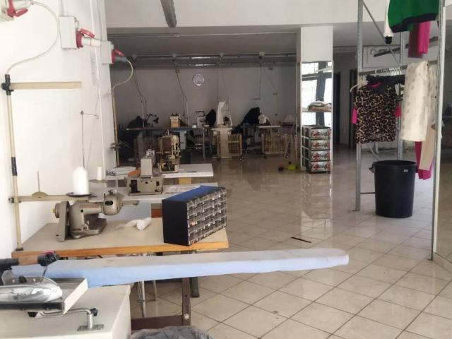 Locale Commerciale in affitto a Qualiano, Campania