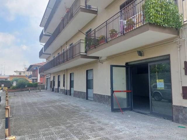 Locale Commerciale in affitto a Le Case, Quarto