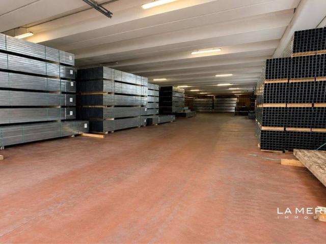 Locale Commerciale in affitto a Quinto Di Treviso, Veneto