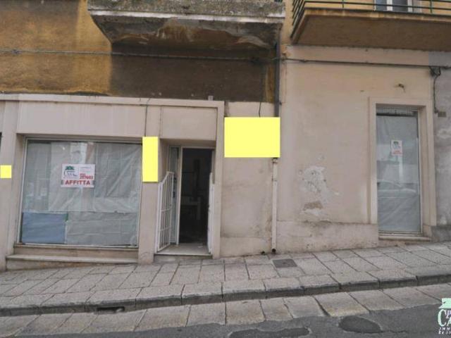 Locale Commerciale in affitto a Ragusa, Cappuccini