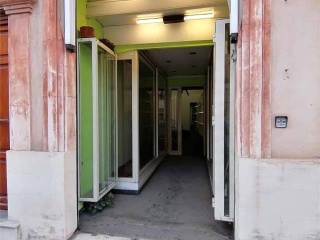 Locale Commerciale in affitto a Ragusa Ibla, Ragusa