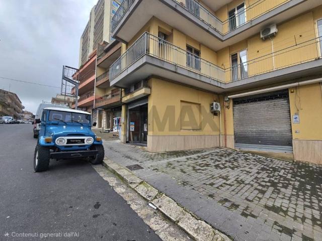 Locale Commerciale in affitto a Ragusa, Sicilia