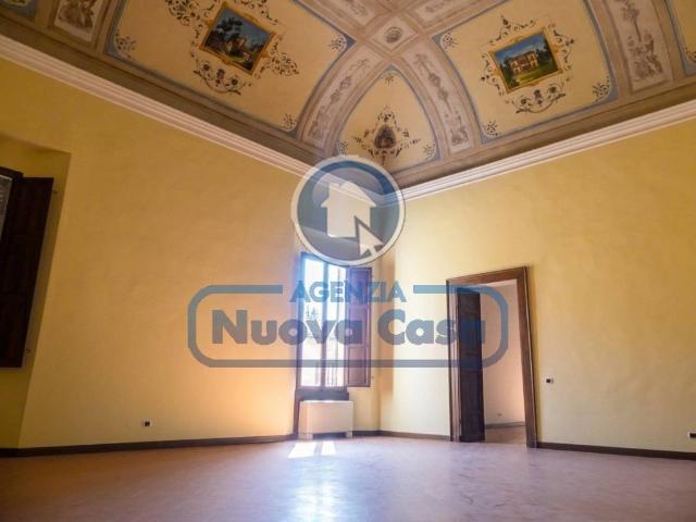Locale Commerciale in affitto a Corso Nord, Ravenna