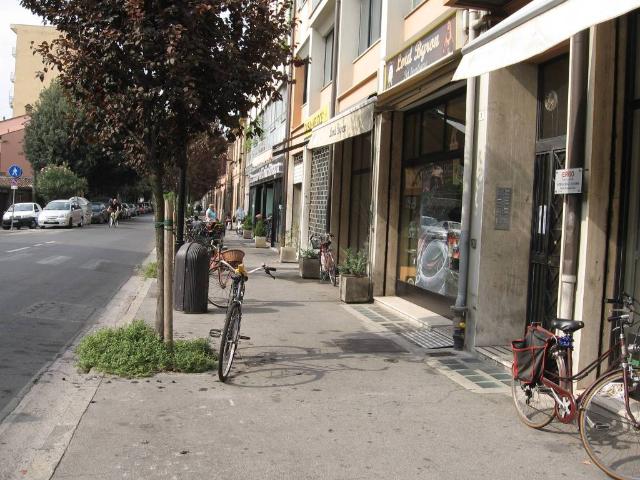 Locale Commerciale in affitto a Corso Nord, Ravenna