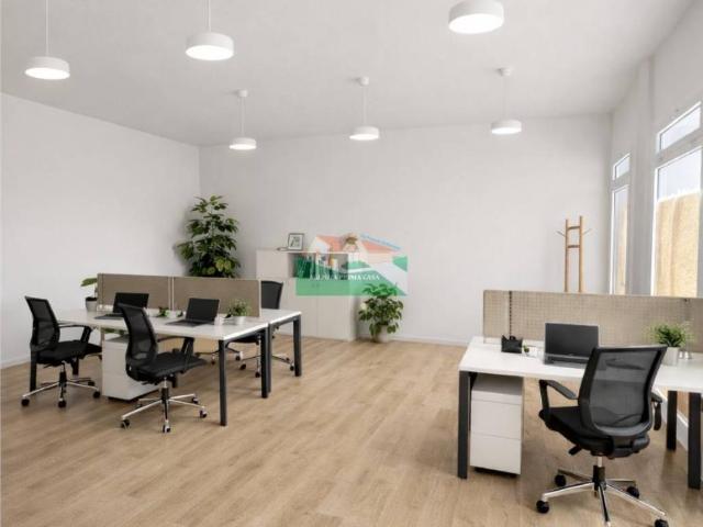 Locale Commerciale in affitto a Ravenna, Reggio Emilia