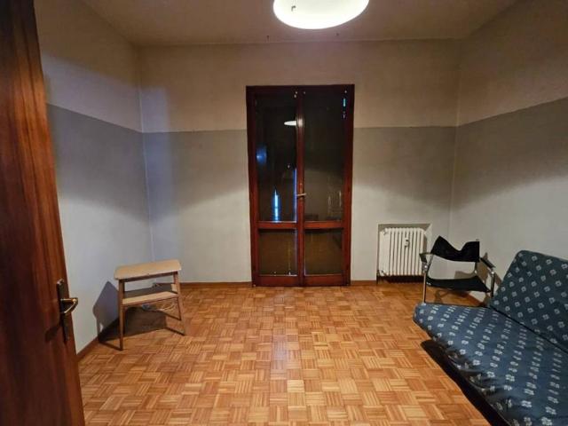 Locale Commerciale in affitto a Corso Nord, Ravenna