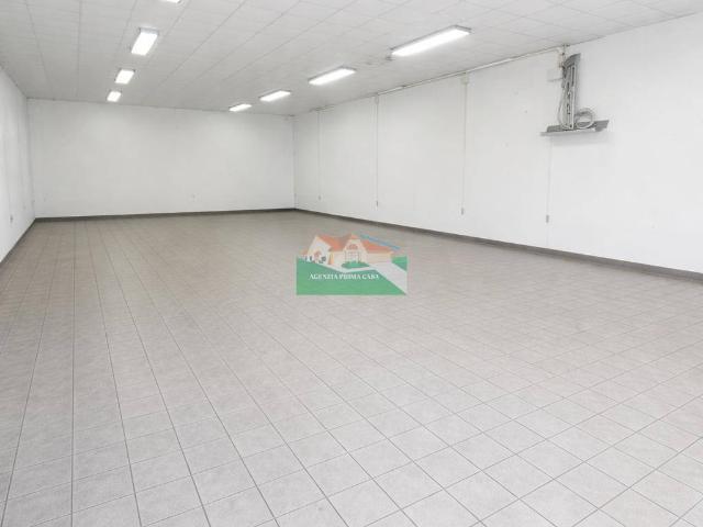 Locale Commerciale in affitto a Ponte Nuovo, Ravenna