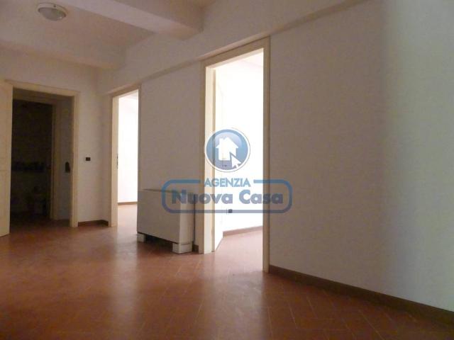 Locale Commerciale in affitto a Corso Nord, Ravenna