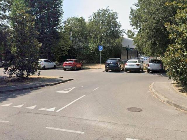 Locale Commerciale in affitto a Buco del Signore, Re