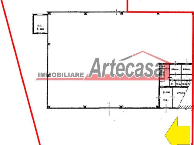 Locale Commerciale in affitto a Pratofontana, Re