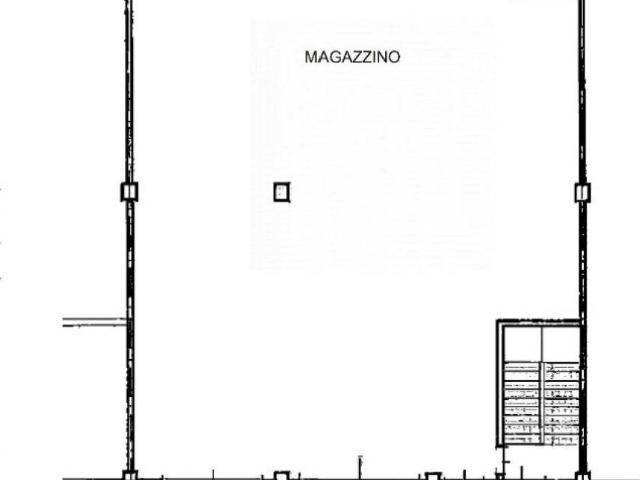 Locale Commerciale in affitto a Baragalla, Re