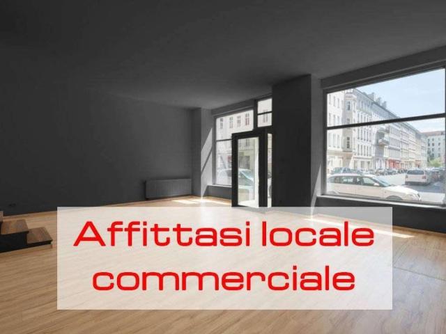Locale Commerciale in affitto a Duomo, Re