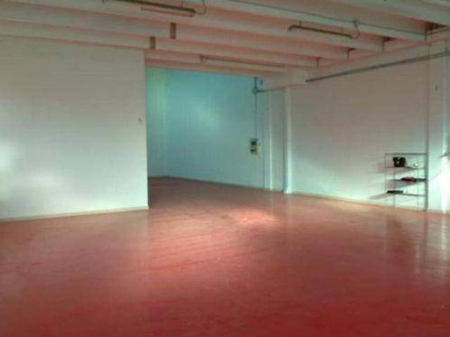 Locale Commerciale in affitto a Baragalla, Re