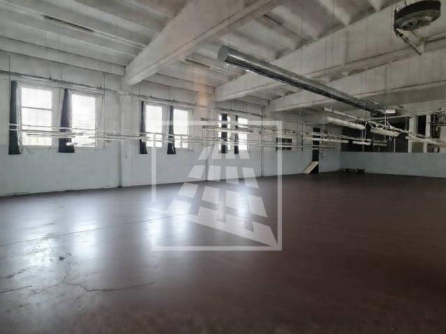 Locale Commerciale in affitto a Pratofontana, Re