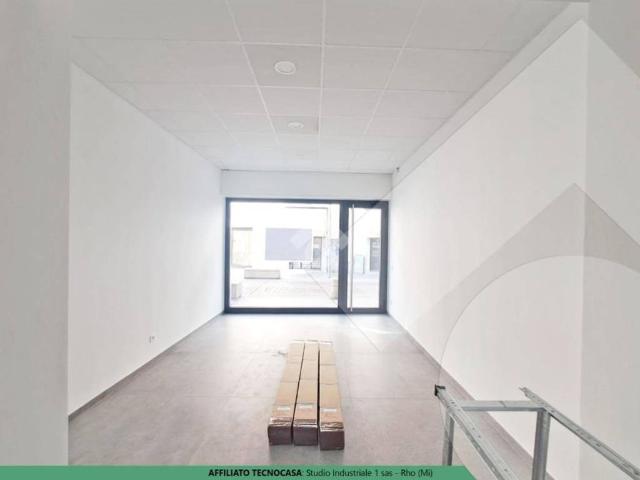 Locale Commerciale in affitto a San Giovanni, Rho