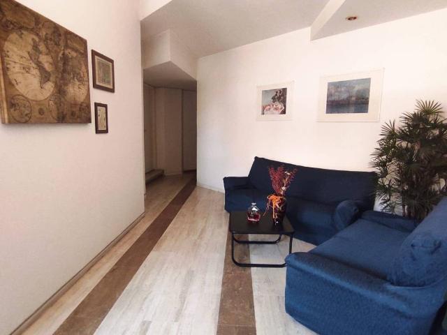 Locale Commerciale in affitto a Regina Pacis, Rieti