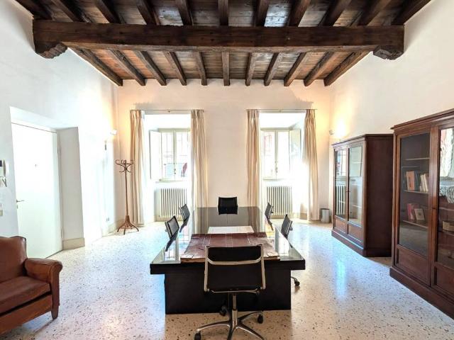 Locale Commerciale in affitto a San Giuliano, Rimini