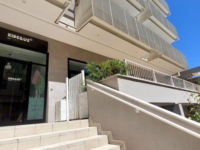 Locale Commerciale in affitto a Rimini, Reggio Emilia