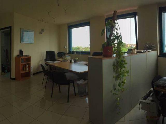 Locale Commerciale in affitto a Grotta Rossa, Rimini