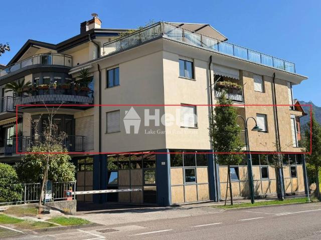 Locale Commerciale in affitto a Alboletta, Riva del Garda