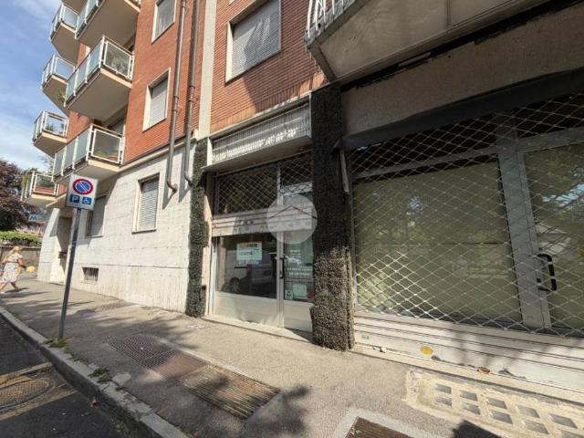 Locale Commerciale in affitto a Piemonte, Torino