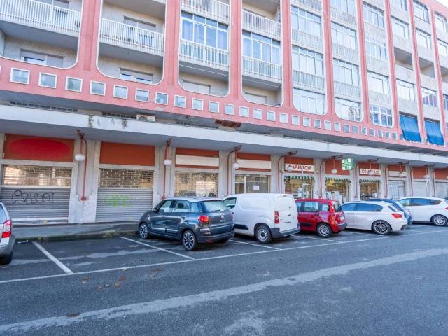 Locale Commerciale in affitto a Maiasco, Piemonte