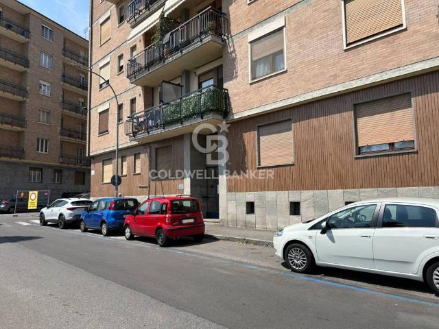 Locale Commerciale in affitto a Piemonte, Torino