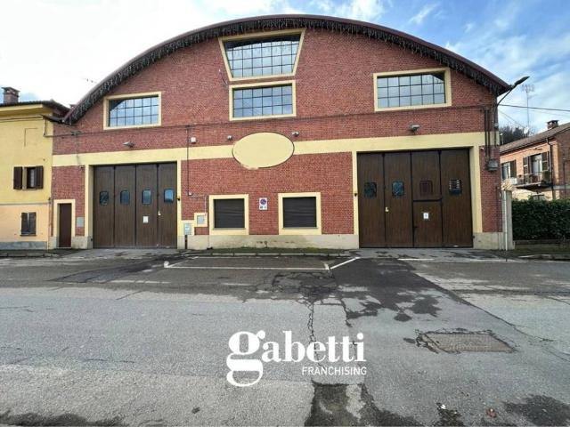 Locale Commerciale in affitto a Piemonte, Asti