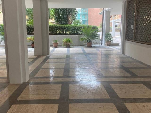 Locale Commerciale in affitto a Municipio Roma VIII, Roma Capitale