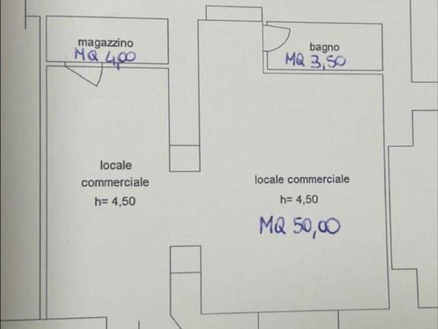 Locale Commerciale in vendita a Municipio Roma I, Roma Capitale
