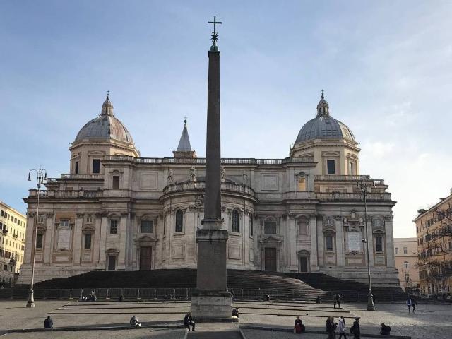 Locale Commerciale in affitto a Municipio Roma I, Roma Capitale