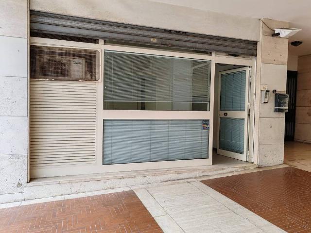 Locale Commerciale in affitto a Casal Monastero, Roma Capitale