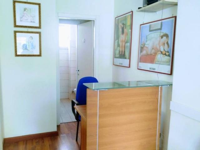 Locale Commerciale in affitto a Saxa Rubra, Roma Capitale