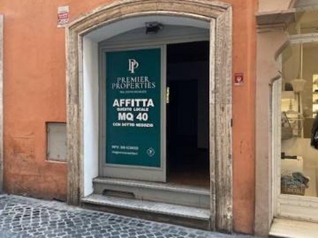 Locale Commerciale in affitto a Municipio Roma I, Roma Capitale