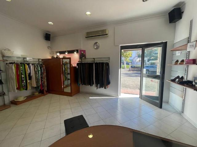 Locale Commerciale in affitto a Settebagni, Roma Capitale