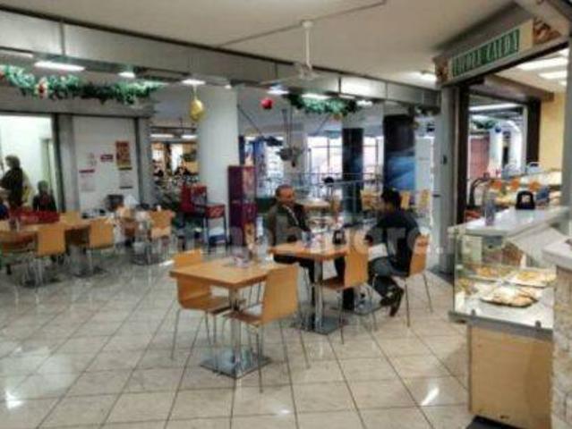 Locale Commerciale in affitto a Municipio Roma XIV, Roma Capitale