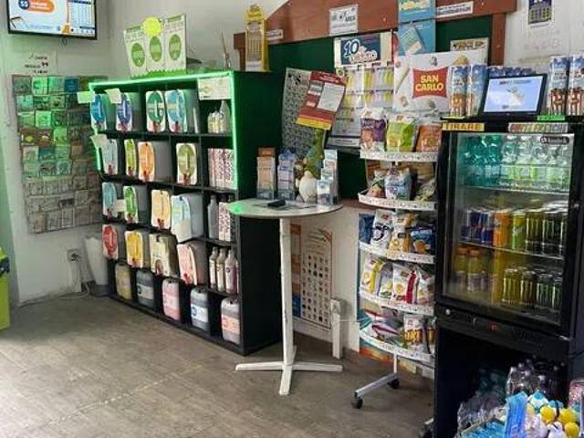 Locale Commerciale in affitto a Municipio Roma V, Roma Capitale